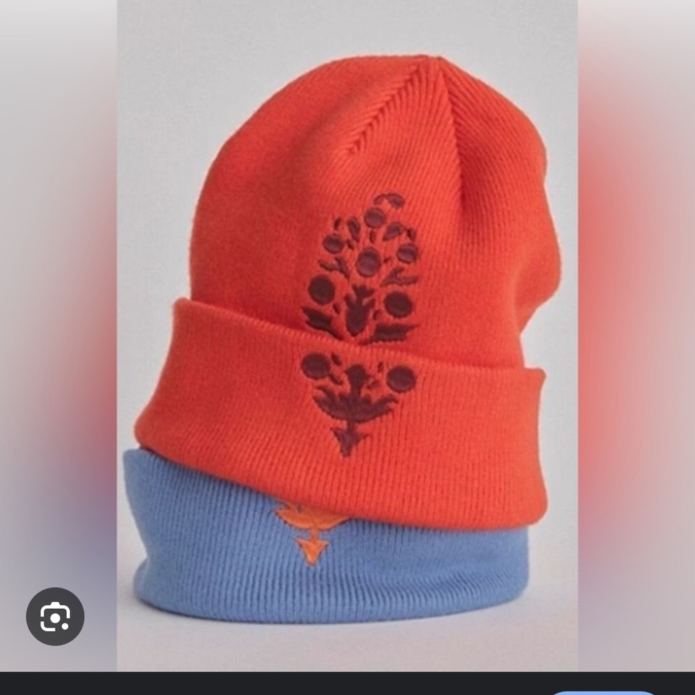 Free People Iconic Buti Beanie - Picture 2 of 6